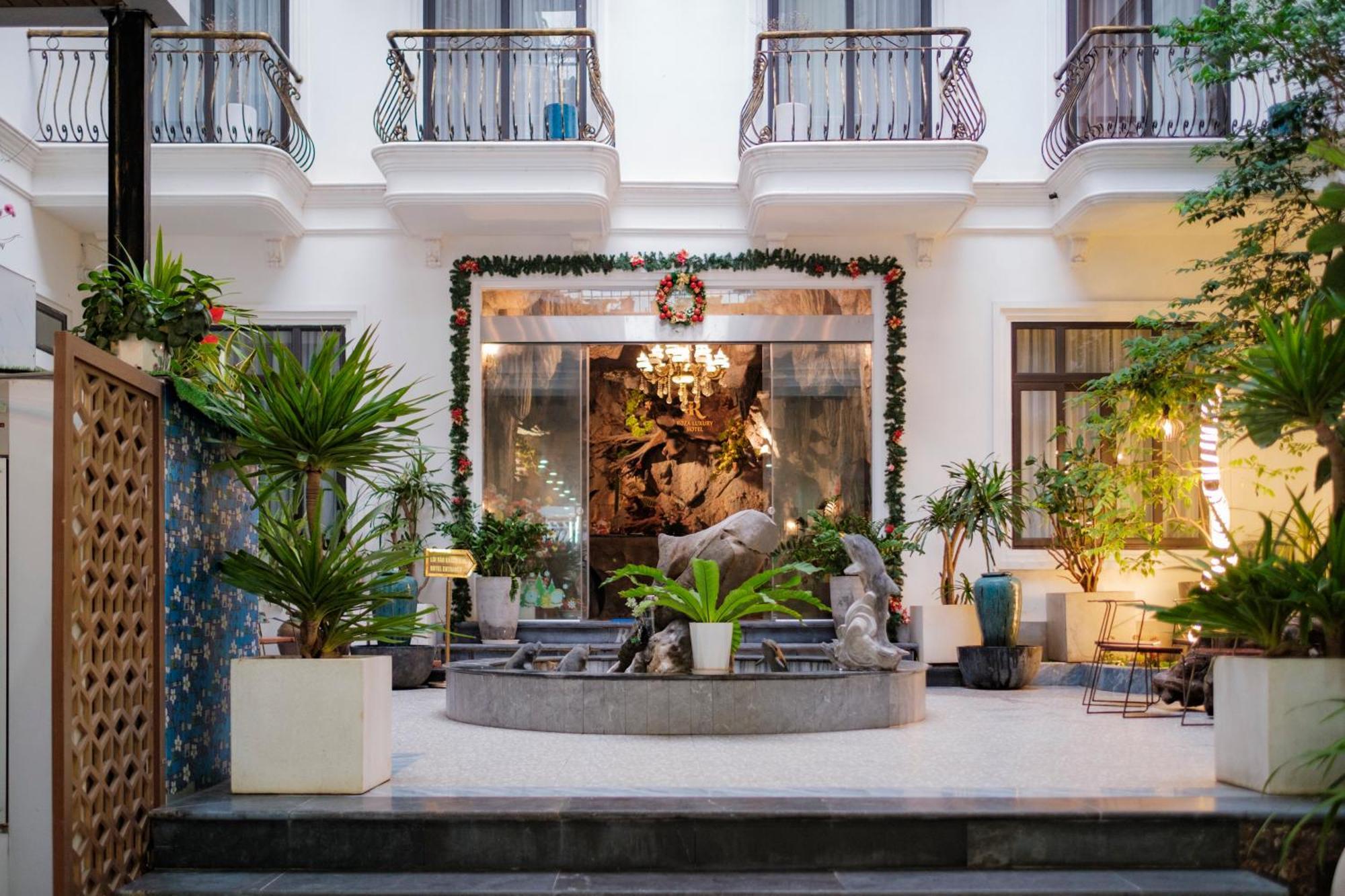 Roza Palace Cat Ba Chan Chau 外观 照片
