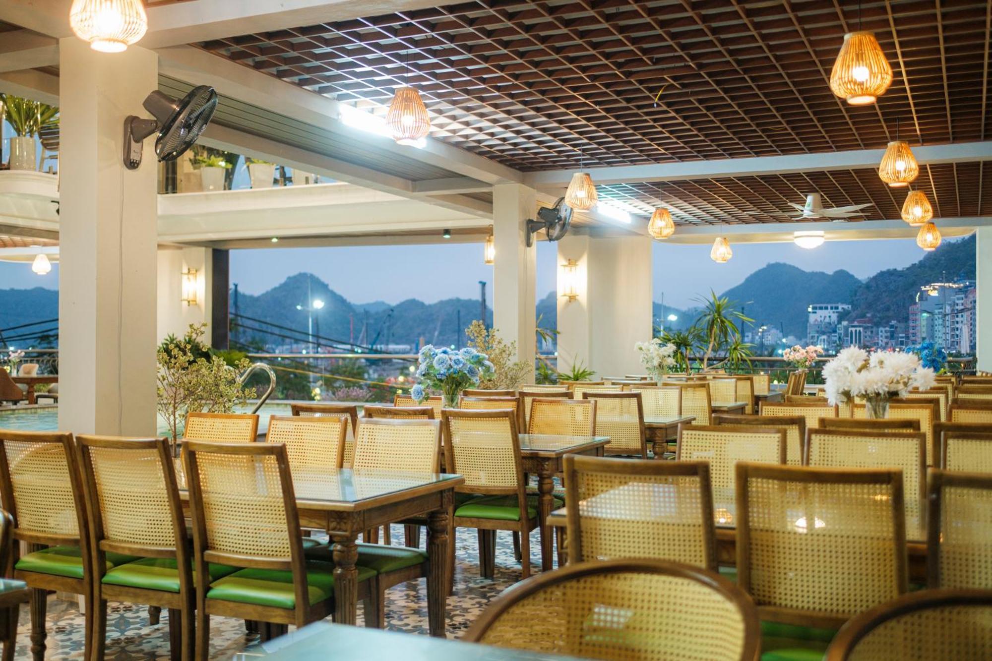 Roza Palace Cat Ba Chan Chau 外观 照片