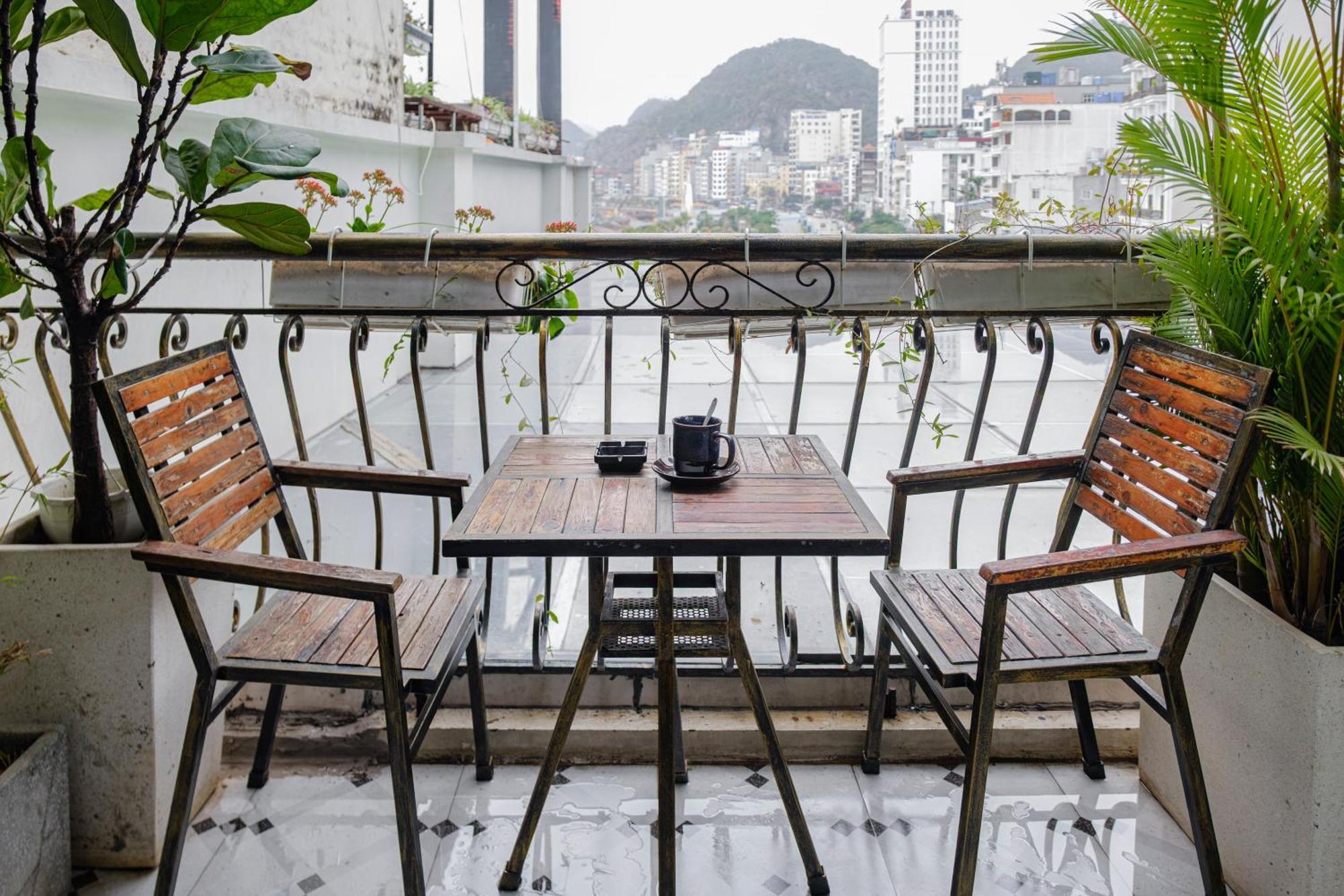 Roza Palace Cat Ba Chan Chau 外观 照片